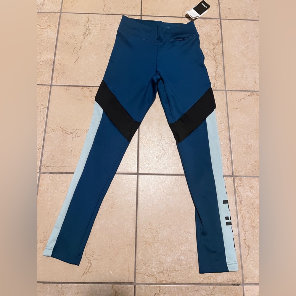 NWT Adidas climate leggings